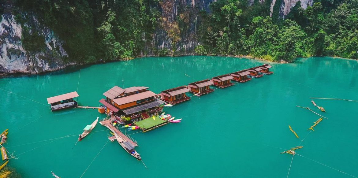 Лучшие плавучие бунгало Khao Sok на озере Чео Лан, Таиланд
