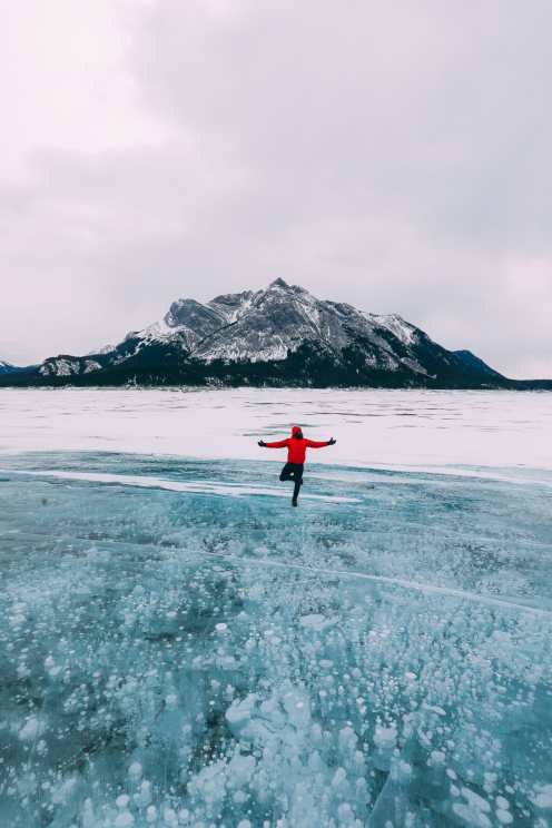  Проезжая эпический бульвар ледяных полей Канады и находя замороженные пузыри озера Авраам (28) 
