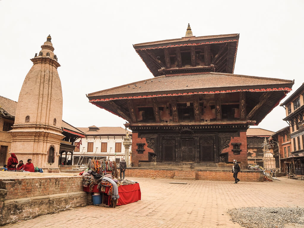  Храмы на площади Дурбар Бхактапур 