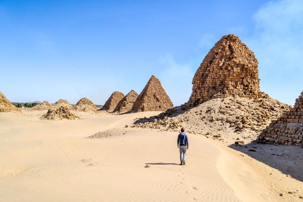  Пирамиды Судана, Африка 