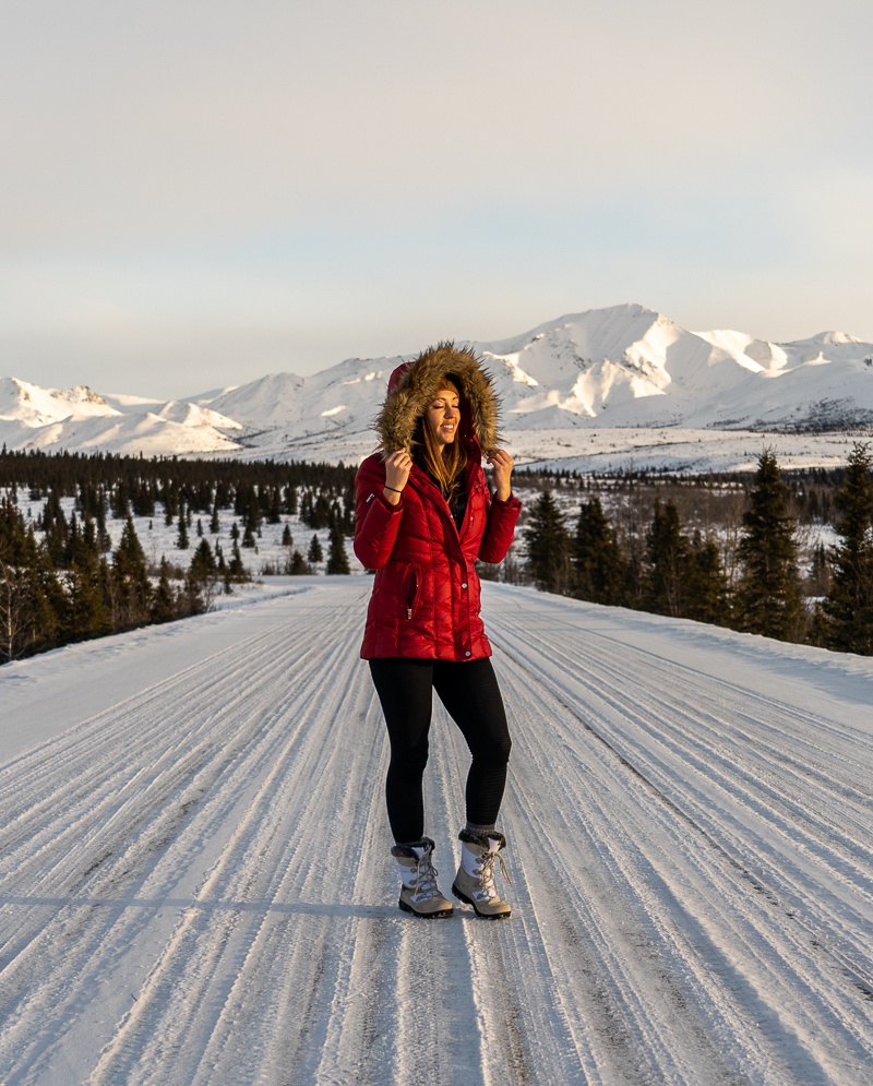Как вам поехать на Аляску зимой?